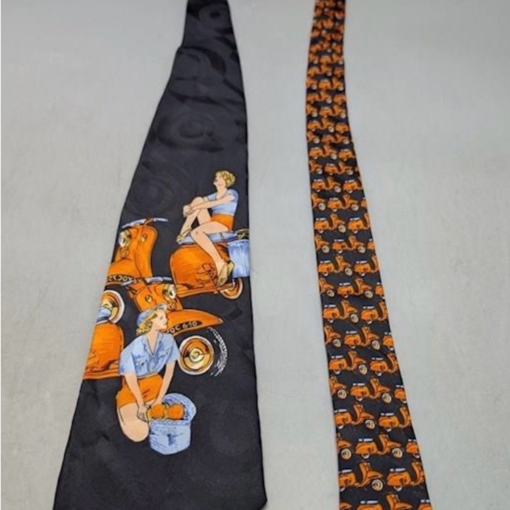 Dolce & Gabbana Black and Orange Women's Scarves